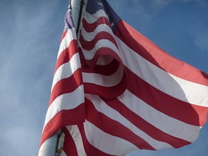 320px-US_Flag_in_Salinas